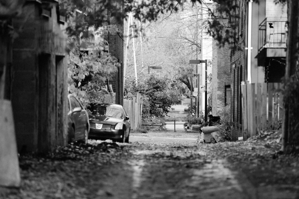 2014_12_Life-of-Pix-free-stock-photos-alley-montreal-mile-end-leeroy